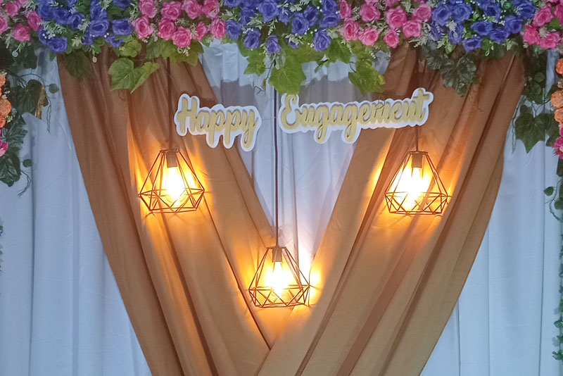dekor tunangan