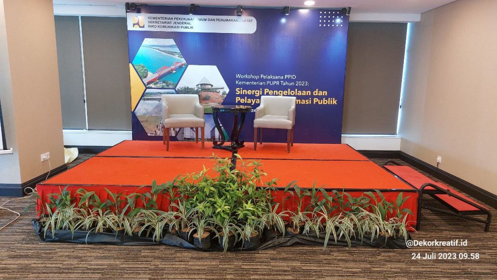 backdrop acara kementerian PUPR